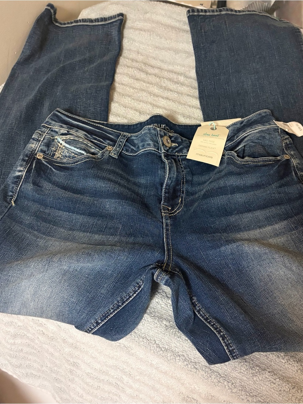 Maurices Women’s 11/12 Regular Slim Boot Mid Rise Jeans Denim Flex NWT